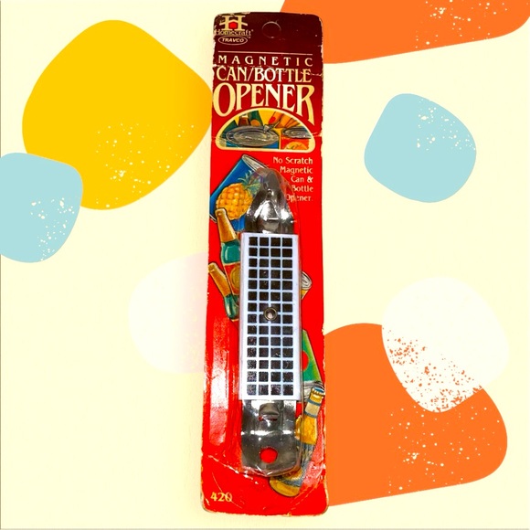 Vintage Travco Magnetic Can/Bottle Opener NEVER opened New in package - Picture 1 of 2